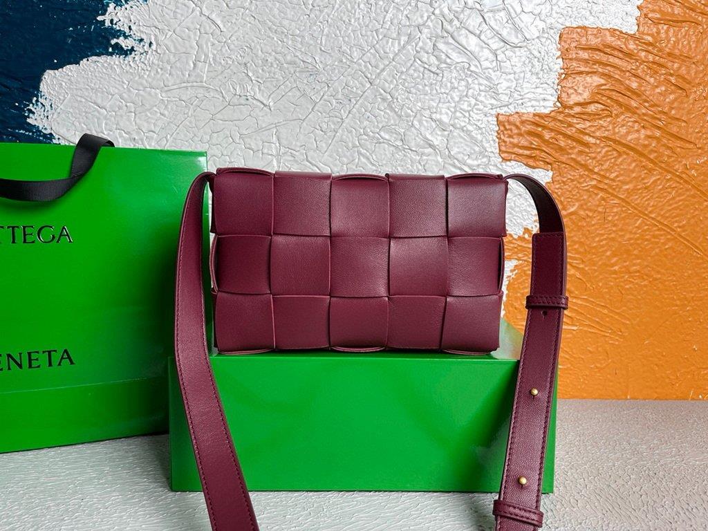 Bottega Veneta BV 578004 Cassette Cross-body Bag 58890 Wine Red