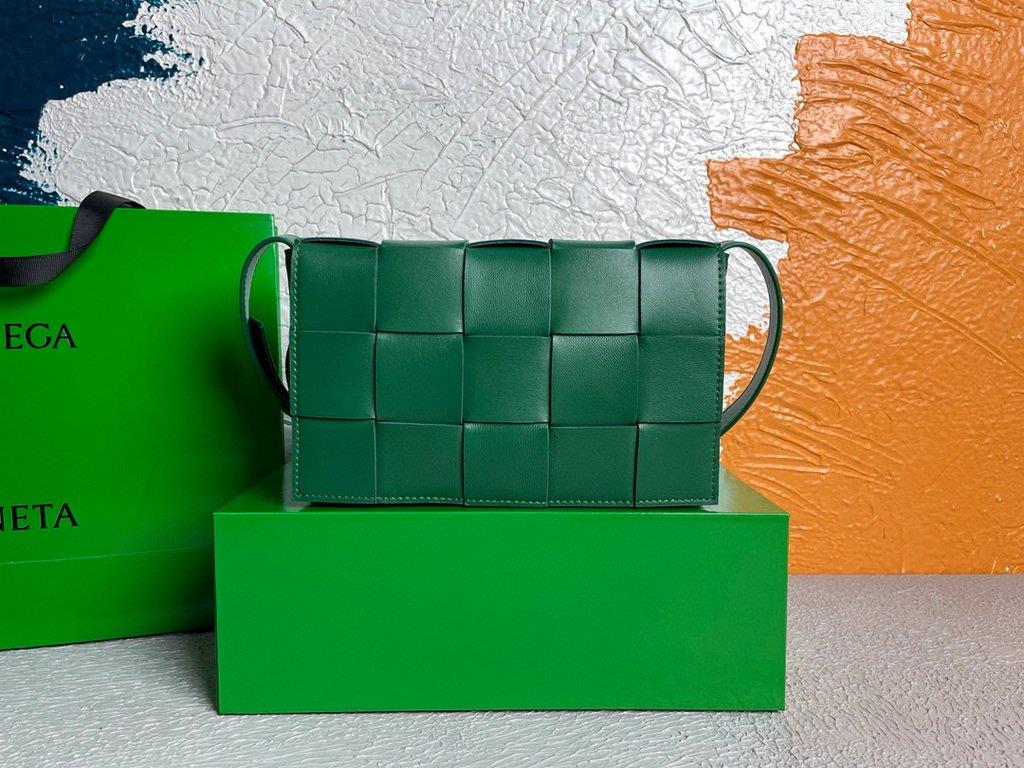 Bottega Veneta BV 578004 Cassette Cross-body Bag 58890 Dark Green