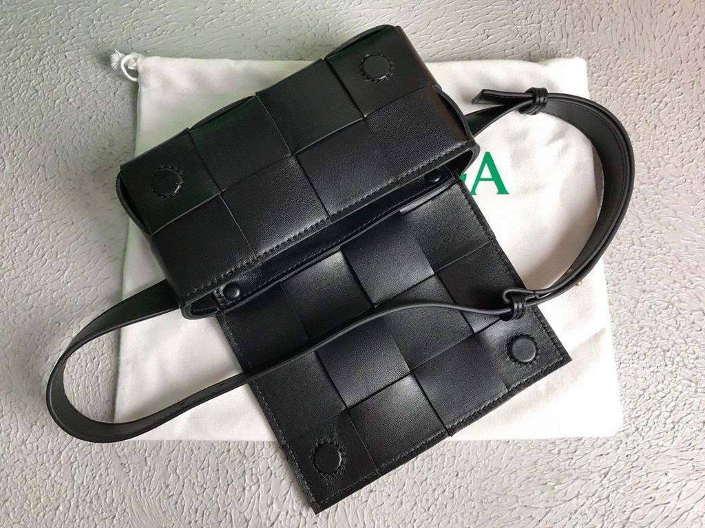 Bottega Veneta BV 639367 Belt-Cassette 55869 Bag Black