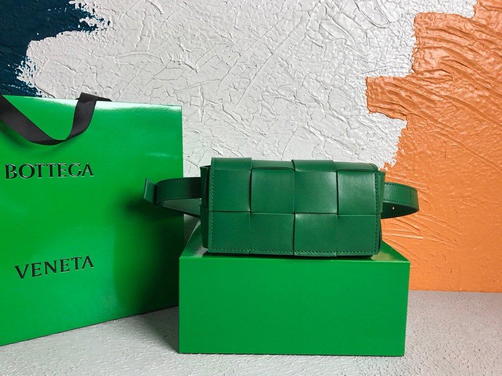 Bottega Veneta BV 639367 Belt-Cassette 55869 Bag Dark Green