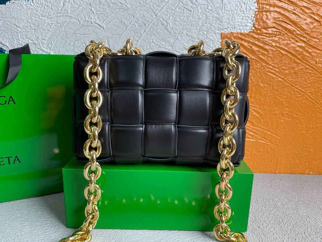 Bottega Veneta BV 20206 Chain Cassette 631421 Black Gold