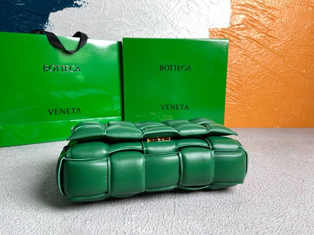 Bottega Veneta BV 20206 Chain Cassette 631421 Green Gold