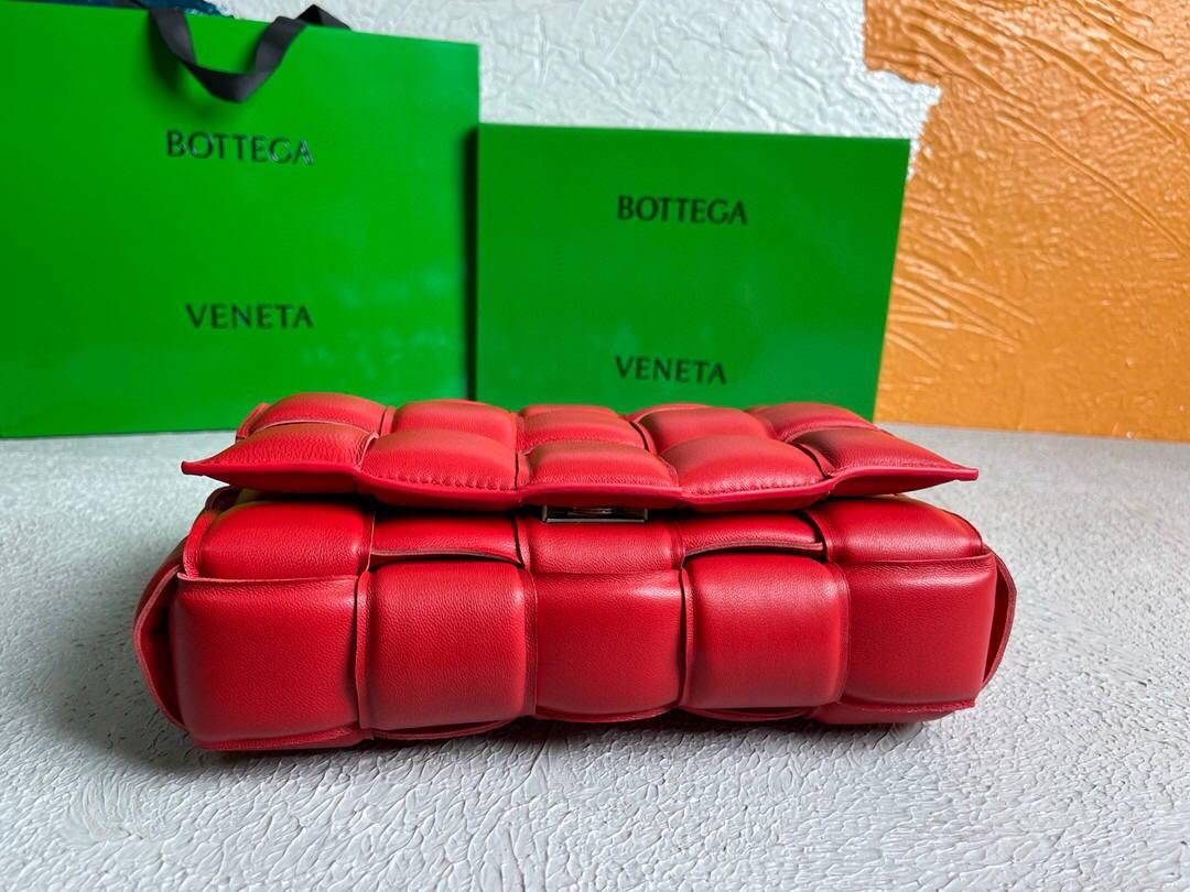 Bottega Veneta BV 20206 Chain Cassette 631421 Red Silver