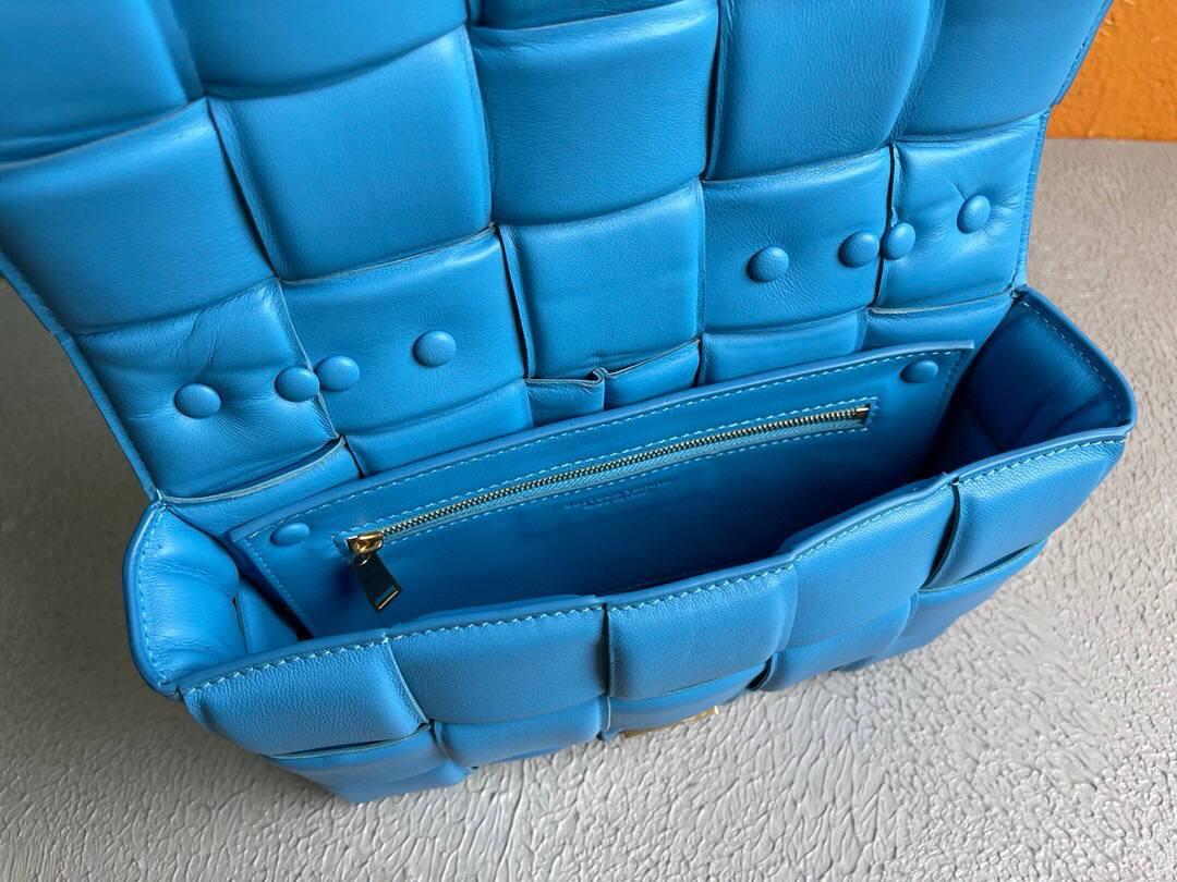 Bottega Veneta BV 20206 Chain Cassette 631421 Sky Blue Gold