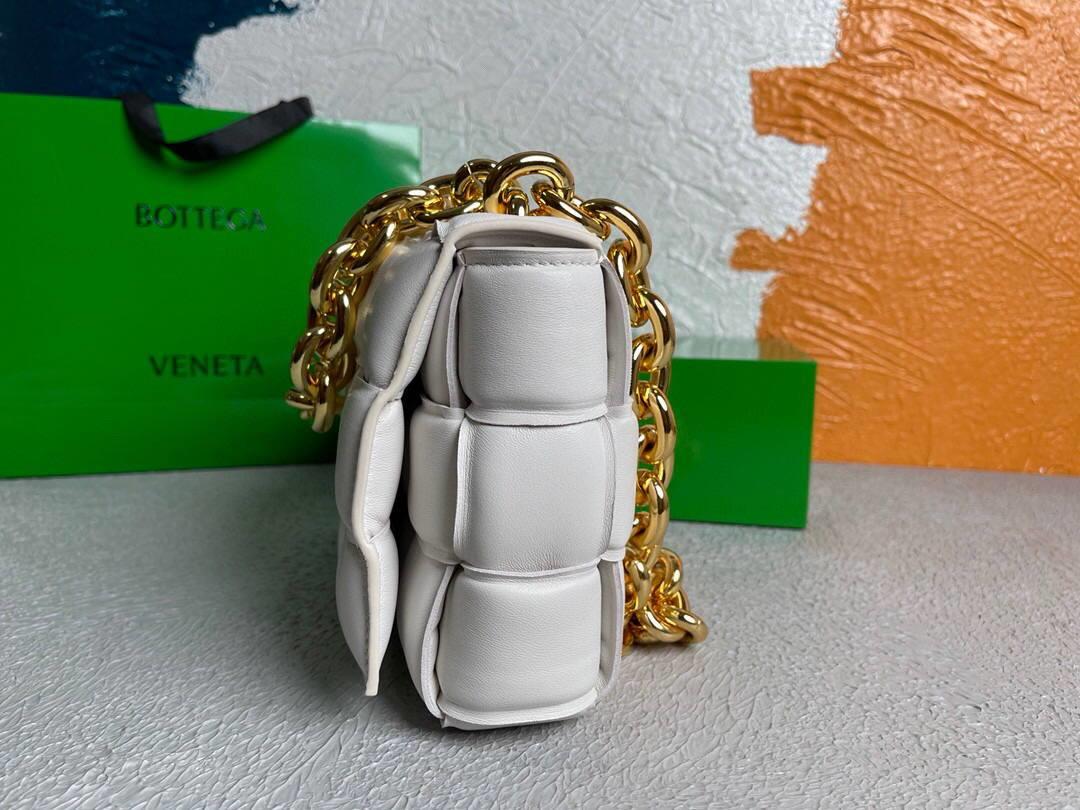 Bottega Veneta BV 20206 Chain Cassette 631421 White Gold