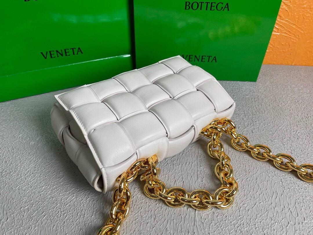 Bottega Veneta BV 20206 Chain Cassette 631421 White Gold