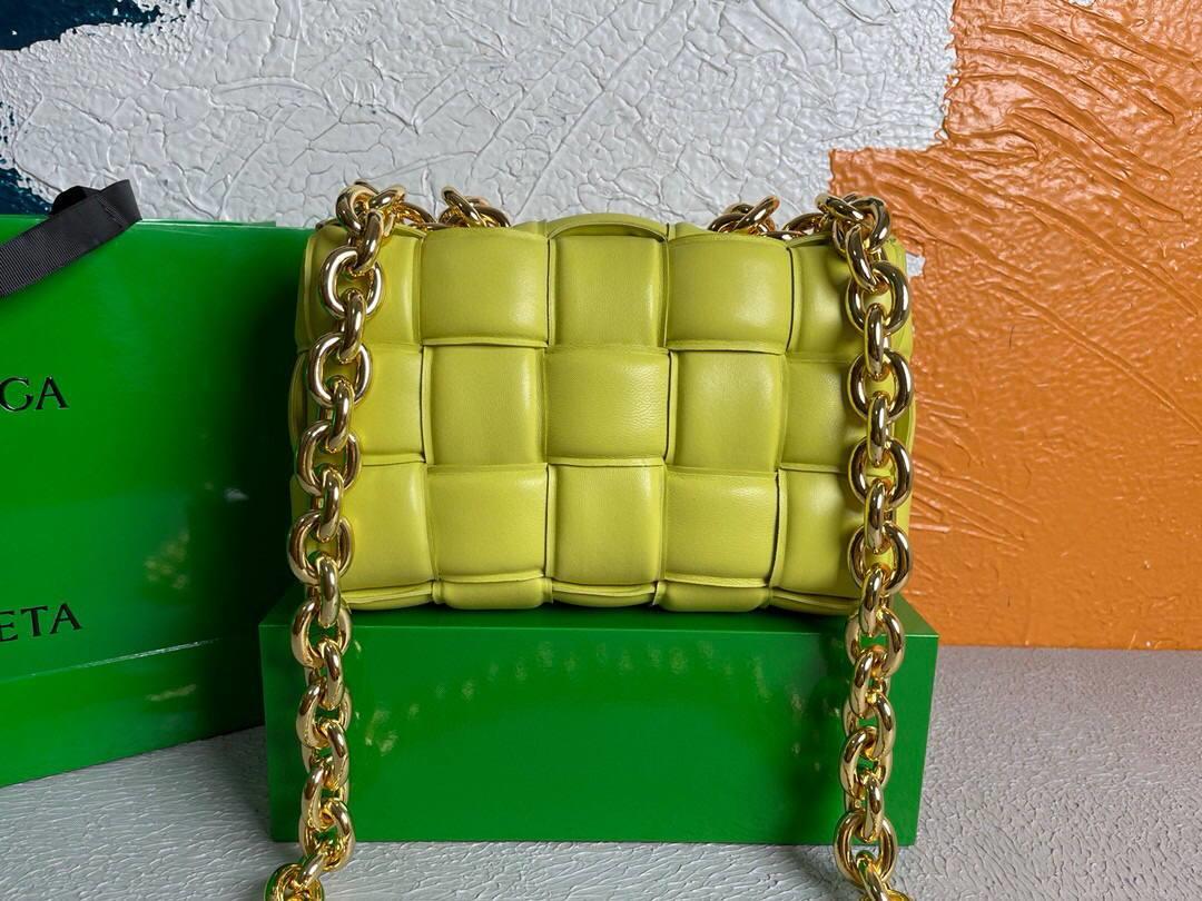 Bottega Veneta BV 20206 Chain Cassette 631421 Yellow Gold