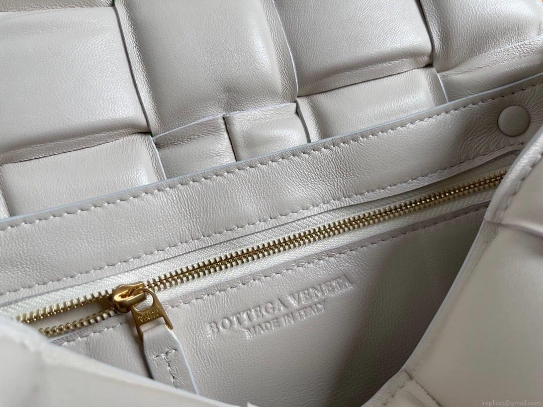 Bottega Veneta BV 20206 Padded Cassette 591970 Beige Gold