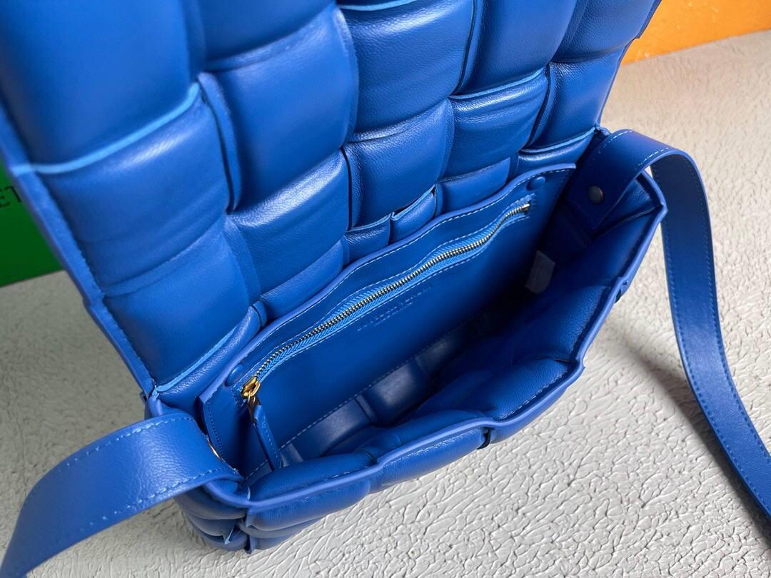 Bottega Veneta BV 20206 Padded Cassette 591970 Blue Gold