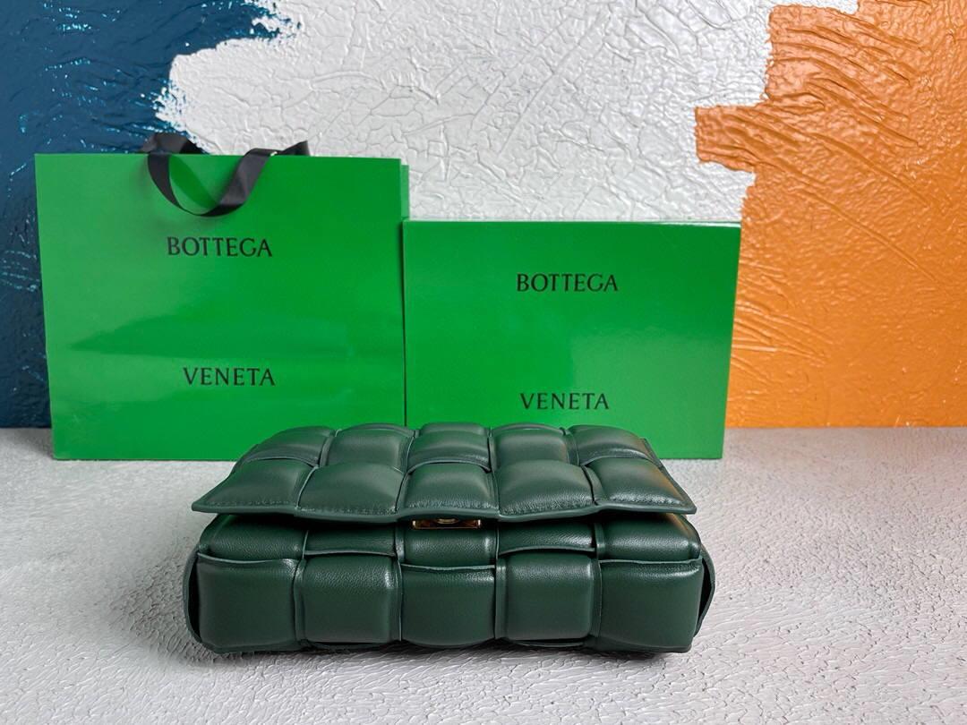 Bottega Veneta BV 20206 Padded Cassette 591970 Dark Green Gold