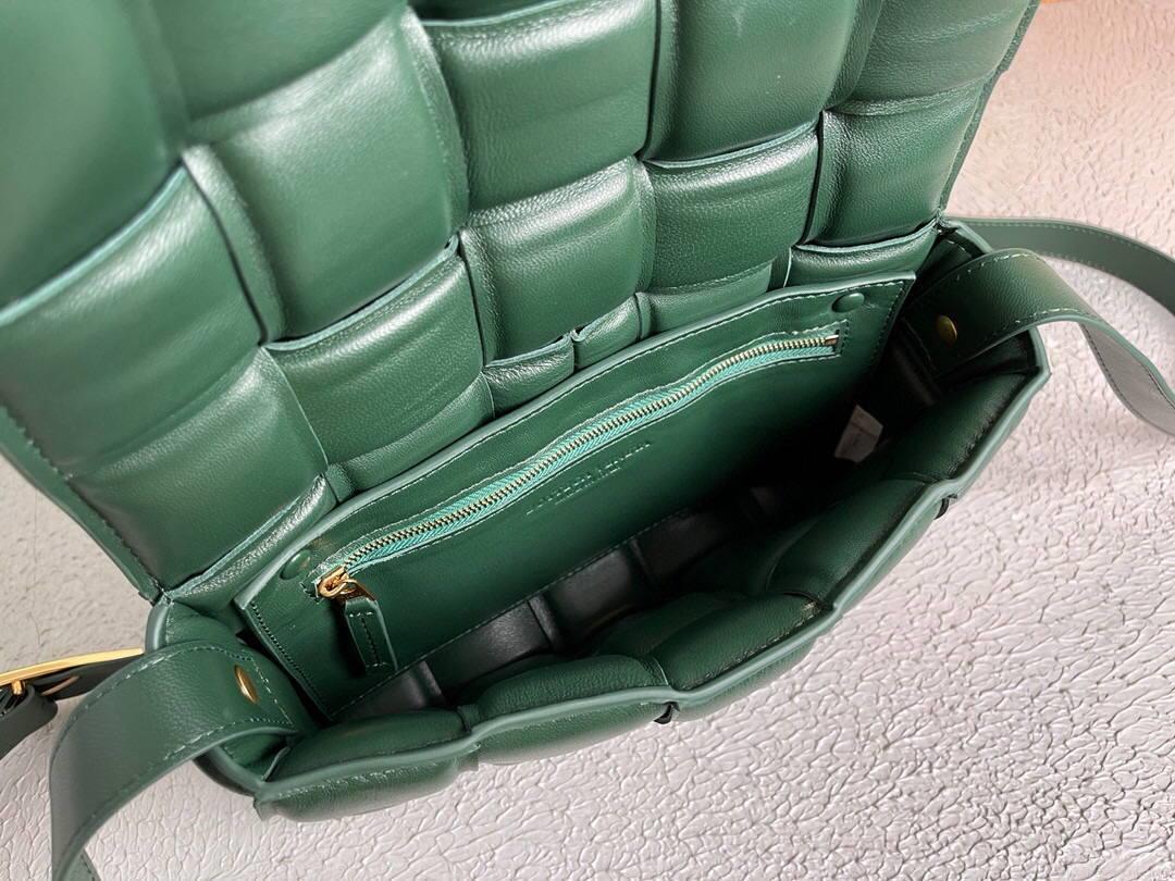 Bottega Veneta BV 20206 Padded Cassette 591970 Dark Green Gold