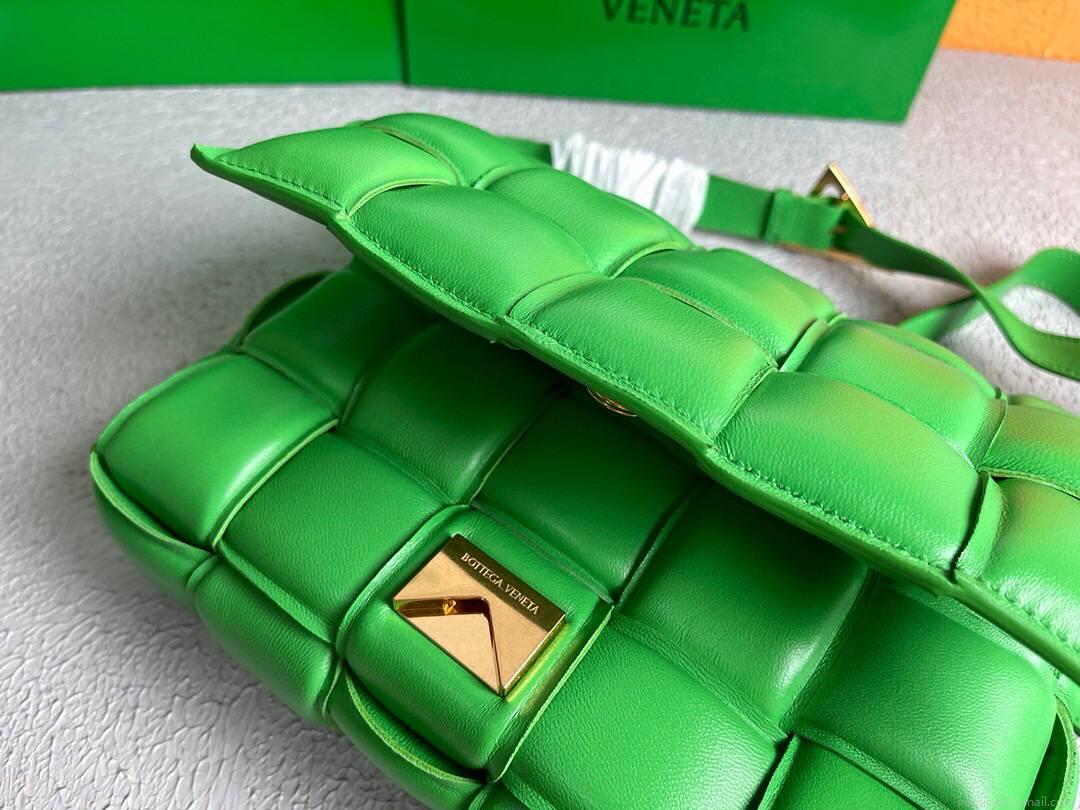 Bottega Veneta BV 20206 Padded Cassette 591970 Light Green Gold