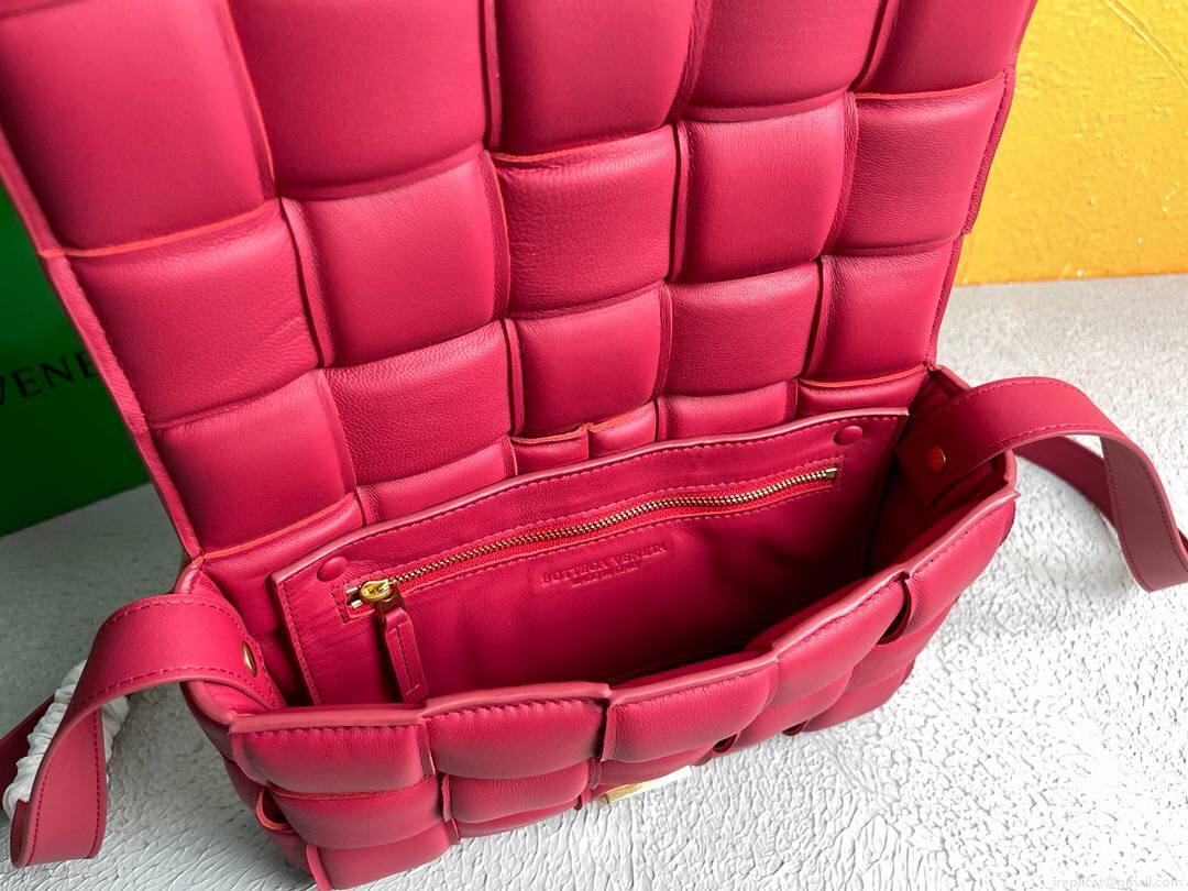 Bottega Veneta BV 20206 Padded Cassette 591970 Red