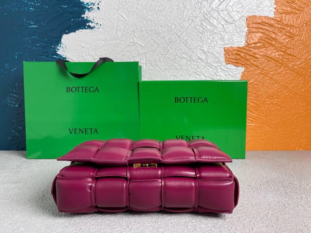 Bottega Veneta BV 20206 Padded Cassette 591970 Wine Red Gold