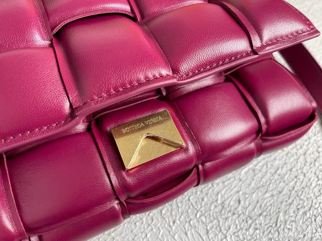 Bottega Veneta BV 20206 Padded Cassette 591970 Wine Red Gold