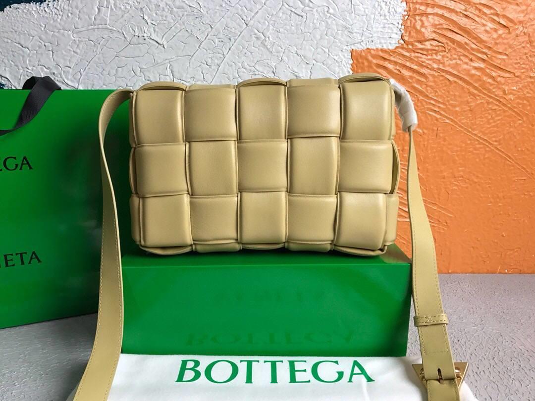 Bottega Veneta BV 591970 Padded Cassette 20206 Apricot
