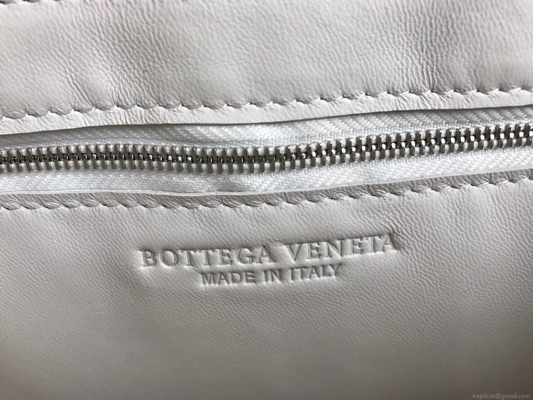 Bottega Veneta BV 591970 Padded Cassette 20206 White Silver