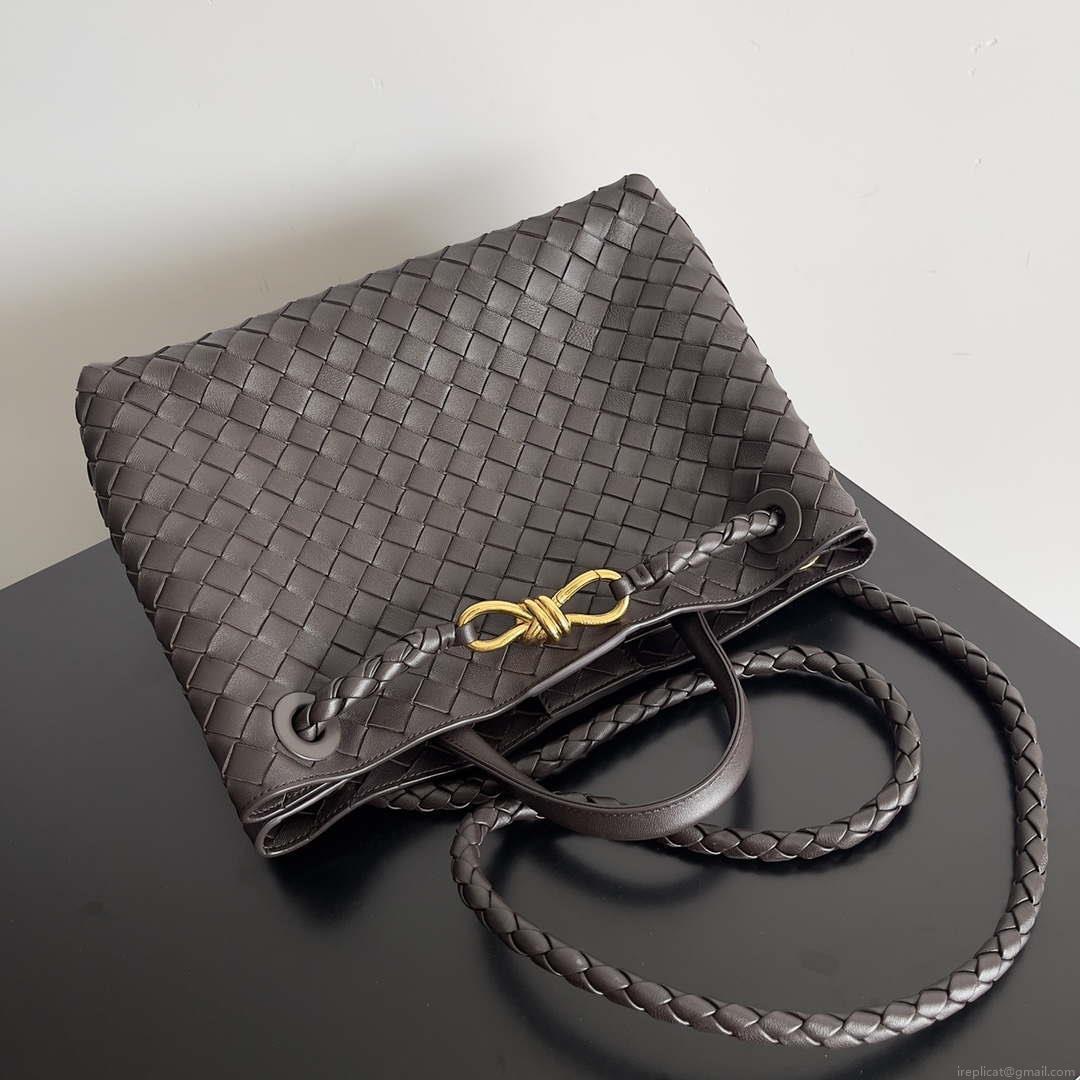 Bottega Veneta BV 743572 Medium Andiamo Drak Brown