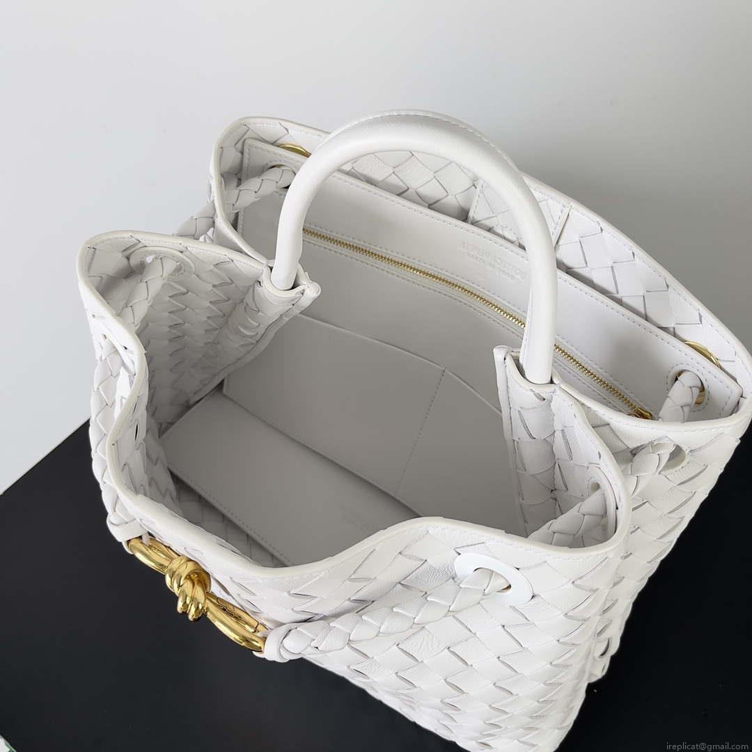 Bottega Veneta BV 743572 Medium Andiamo White