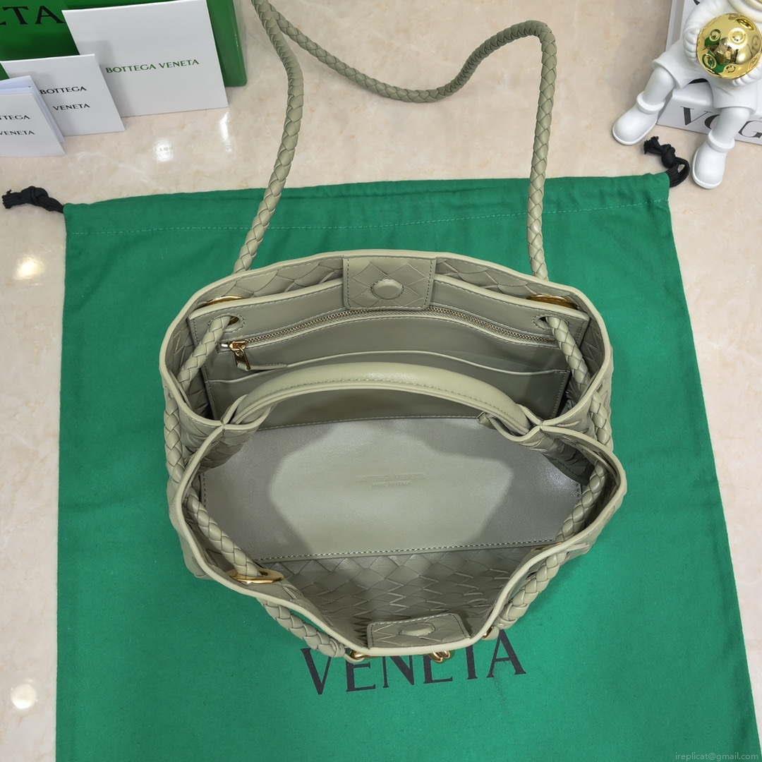 Bottega Veneta BV 743568 Small Andiamo Travertine