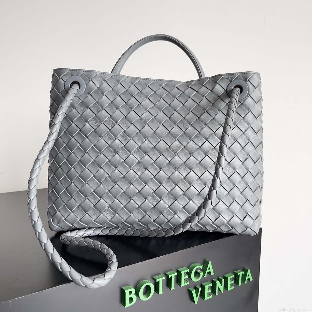 Bottega Veneta BV 743572 Medium Andiamo Light Gray