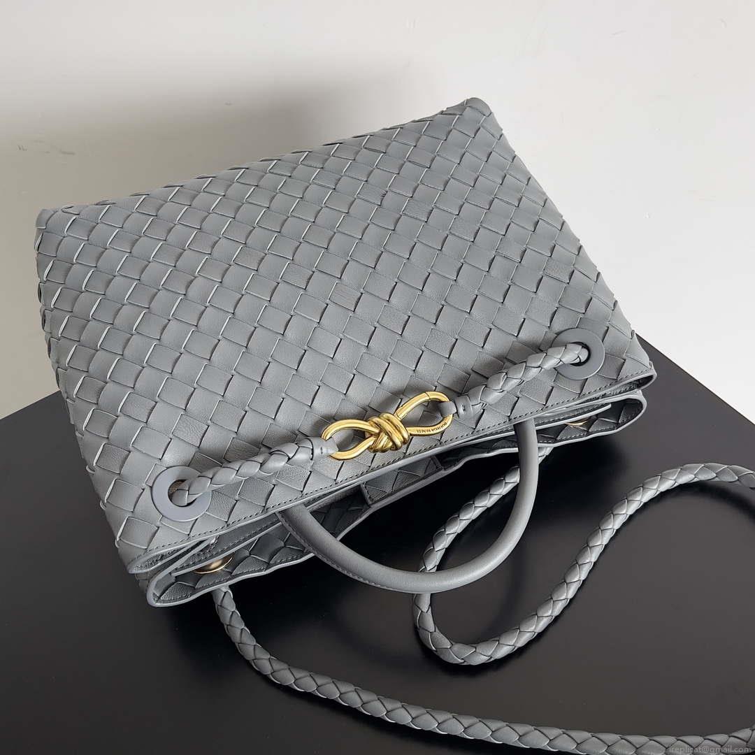 Bottega Veneta BV 743572 Medium Andiamo Light Gray