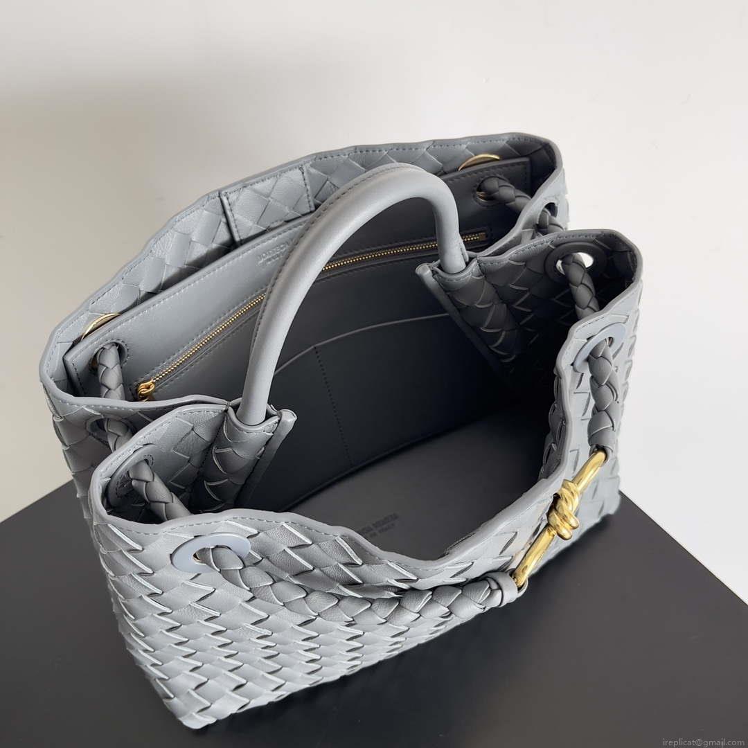 Bottega Veneta BV 743572 Medium Andiamo Light Gray