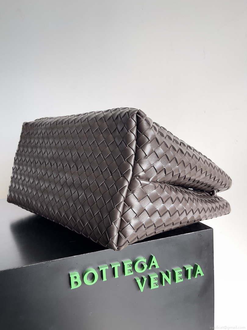 Bottega Veneta BV 743575 Large Andiamo Dark Brown