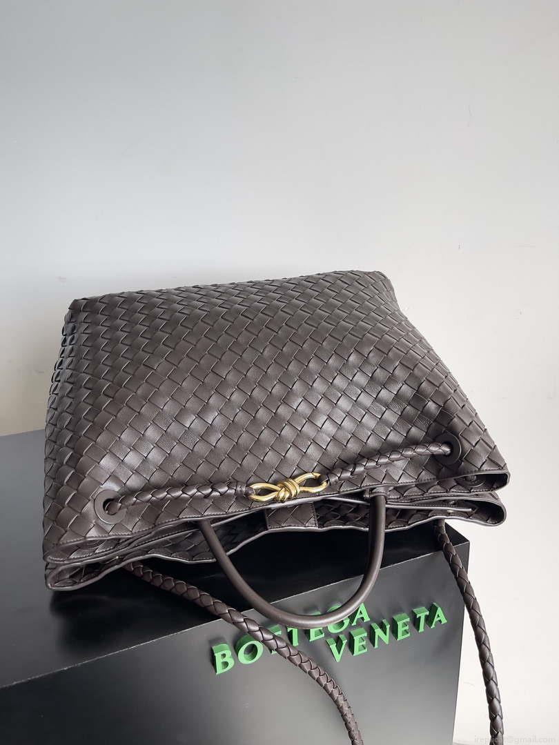 Bottega Veneta BV 743575 Large Andiamo Dark Brown