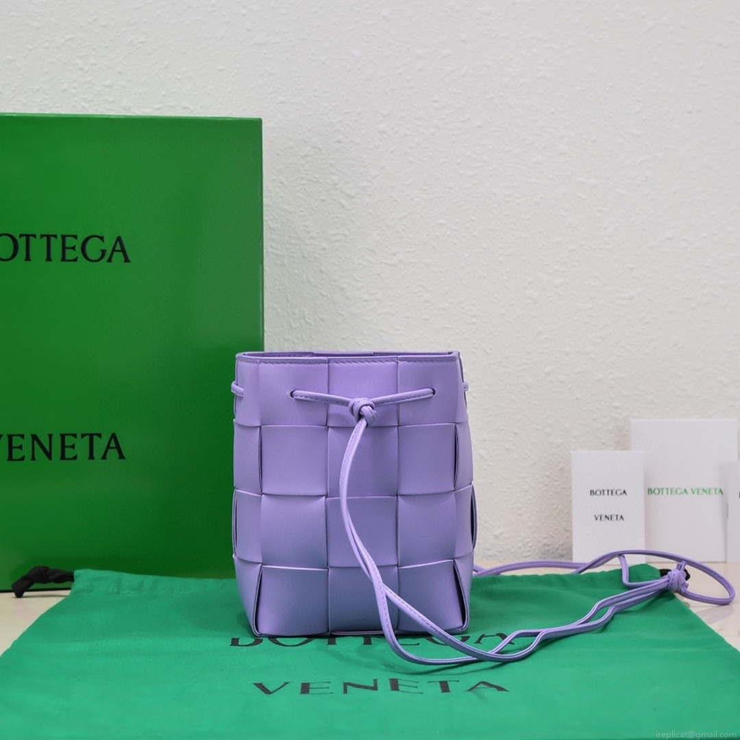 Bottega Veneta BV 680218 Small Cassette Cross-Body Bucket Purple