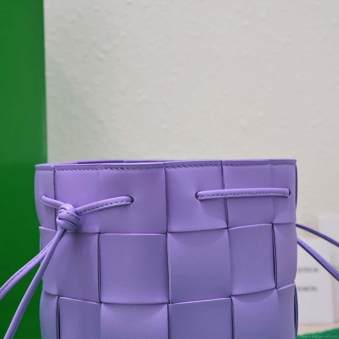 Bottega Veneta BV 680218 Small Cassette Cross-Body Bucket Purple