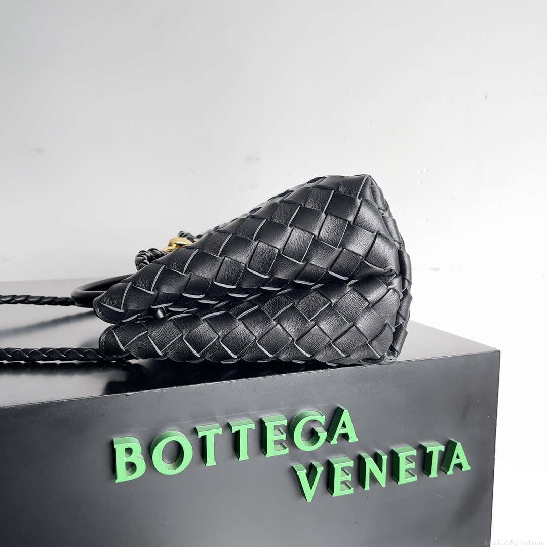 Bottega Veneta BV 754990 Small East/West Andiamo Black