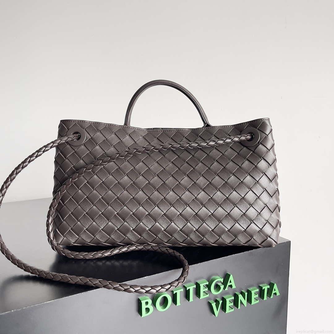 Bottega Veneta BV 754990 Small East/West Andiamo Dark Brown