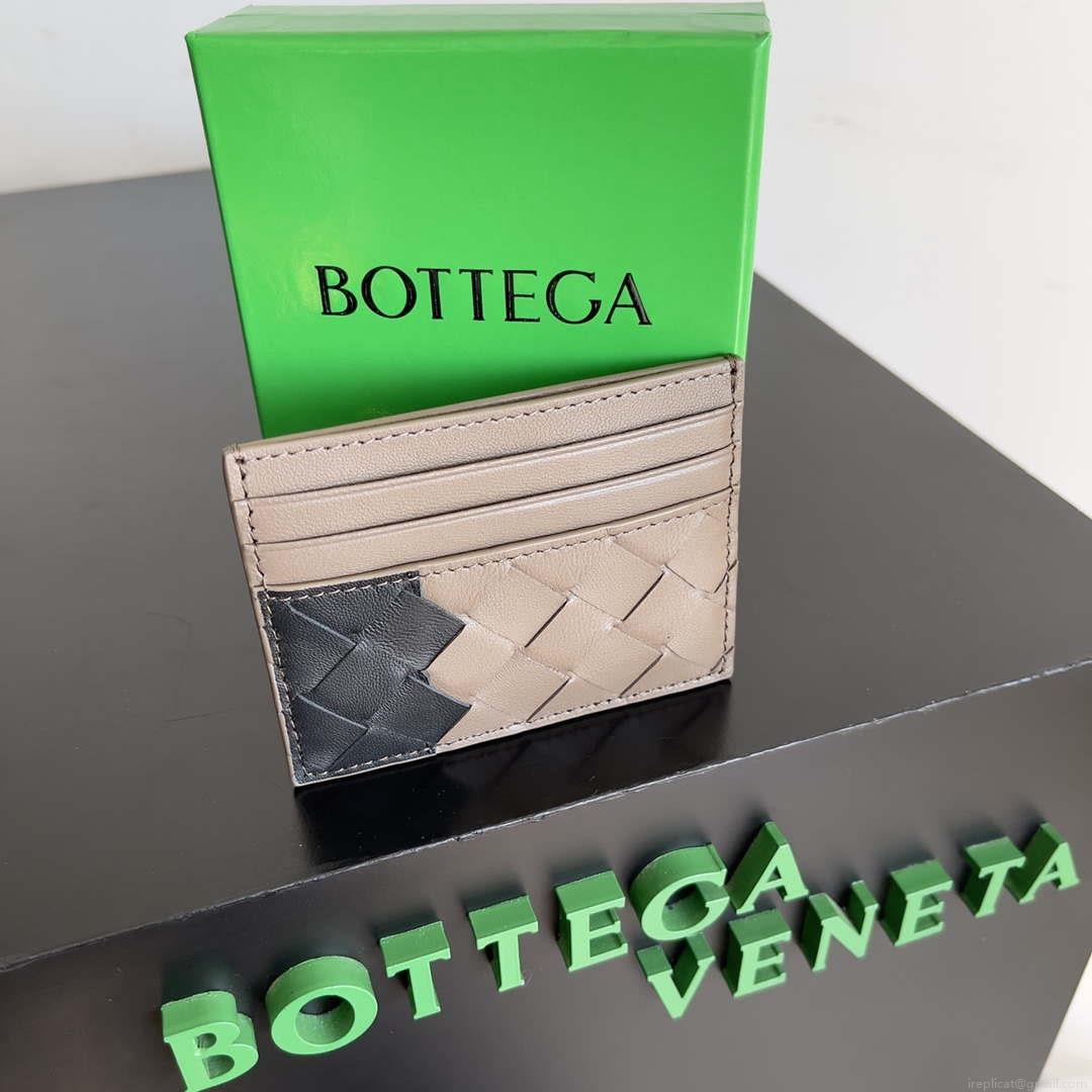 Bottega Veneta BV 743209 Intrecciato Credit Card Case bv70011