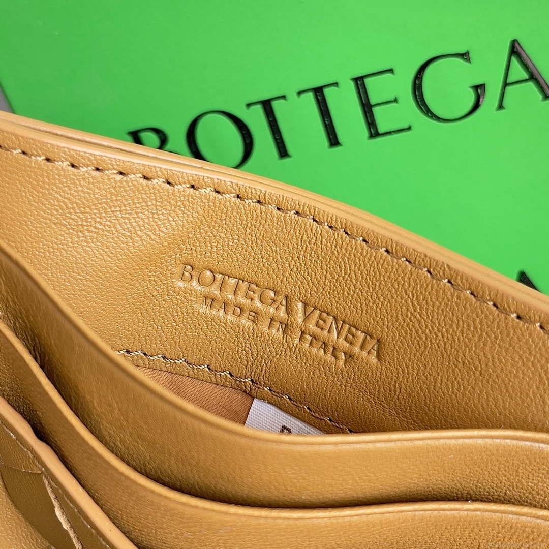Bottega Veneta BV 743209 Intrecciato Credit Card Case bv70014