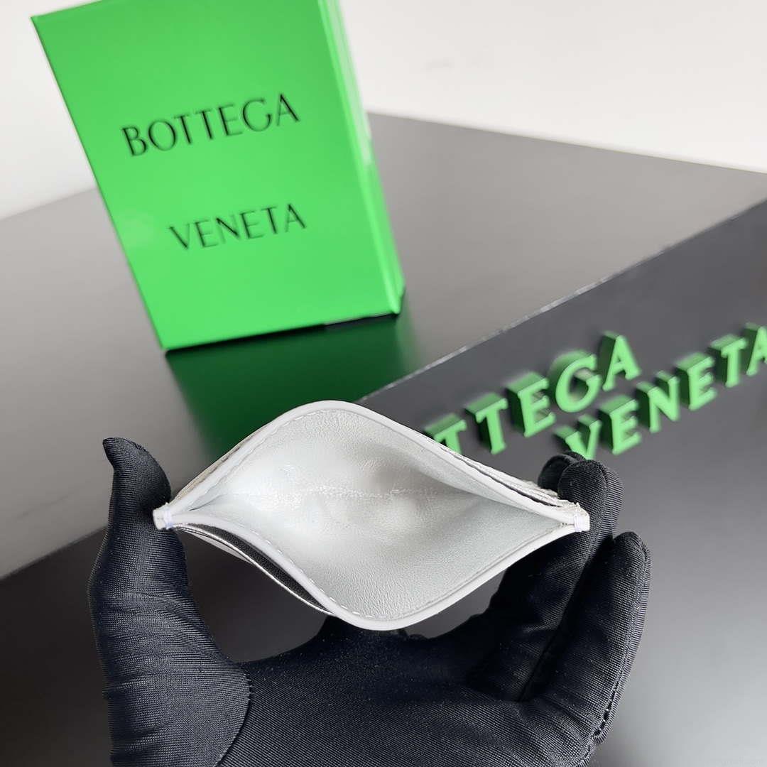 Bottega Veneta BV 743209 Intrecciato Credit Card Case bv70022