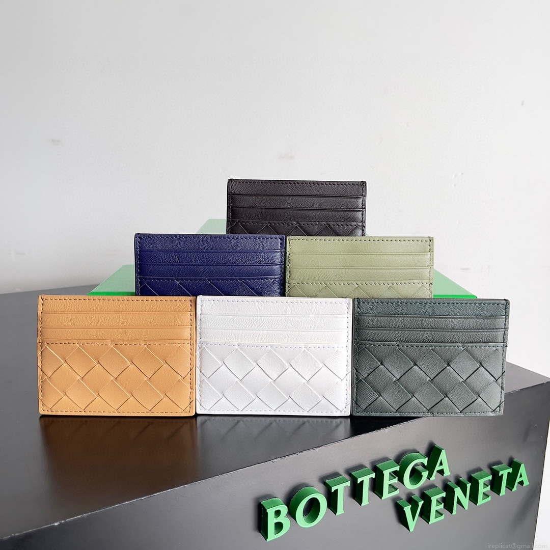Bottega Veneta BV 743209 Intrecciato Credit Card Case bv70028