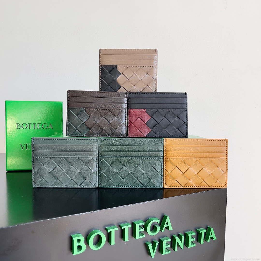 Bottega Veneta BV 743209 Intrecciato Credit Card Case bv70028