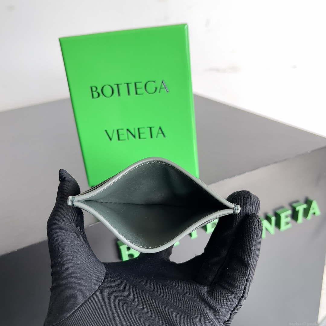 Bottega Veneta BV 743209 Intrecciato Credit Card Case bv70028