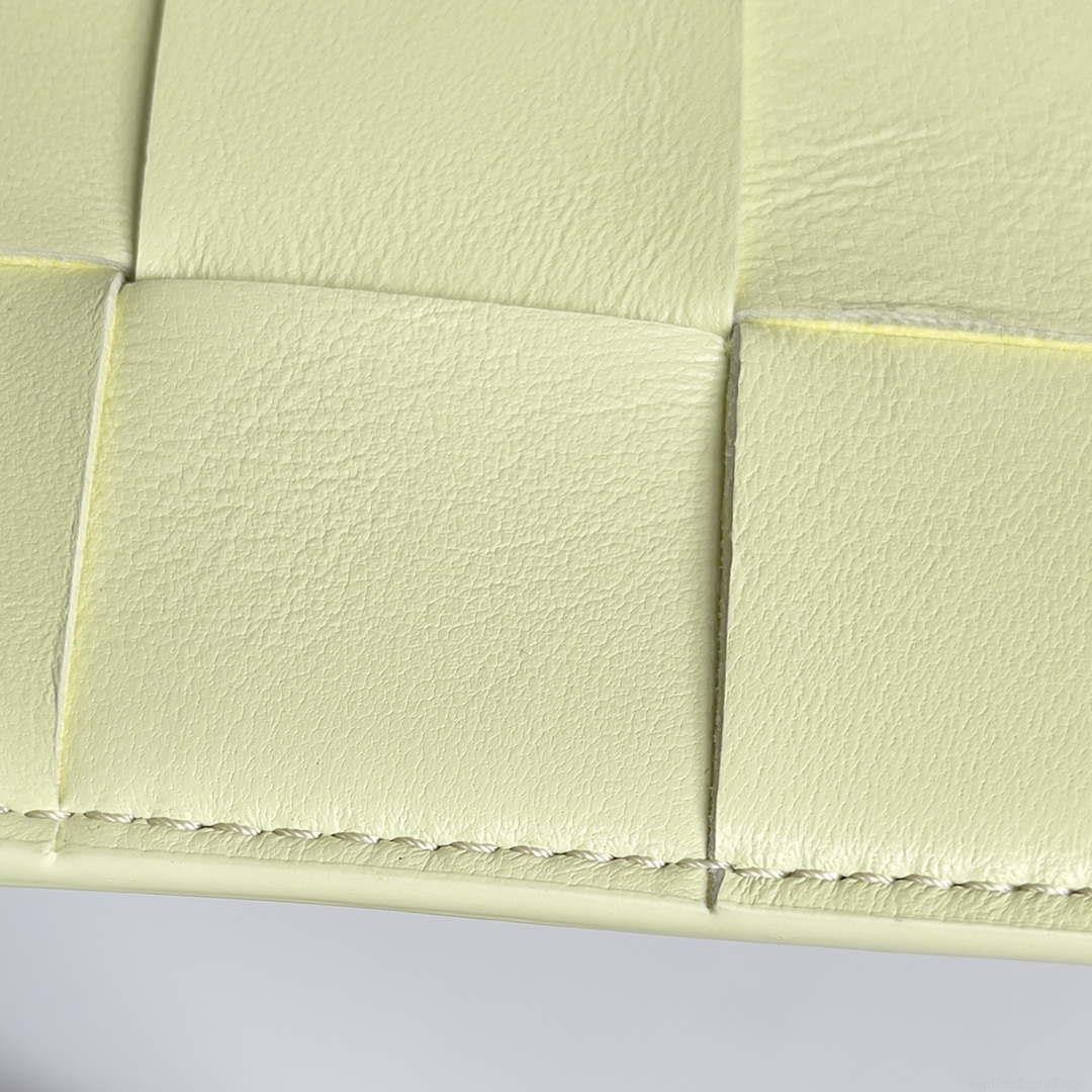 Bottega Veneta BV 649597 Cassette Credit Card Case bv70039