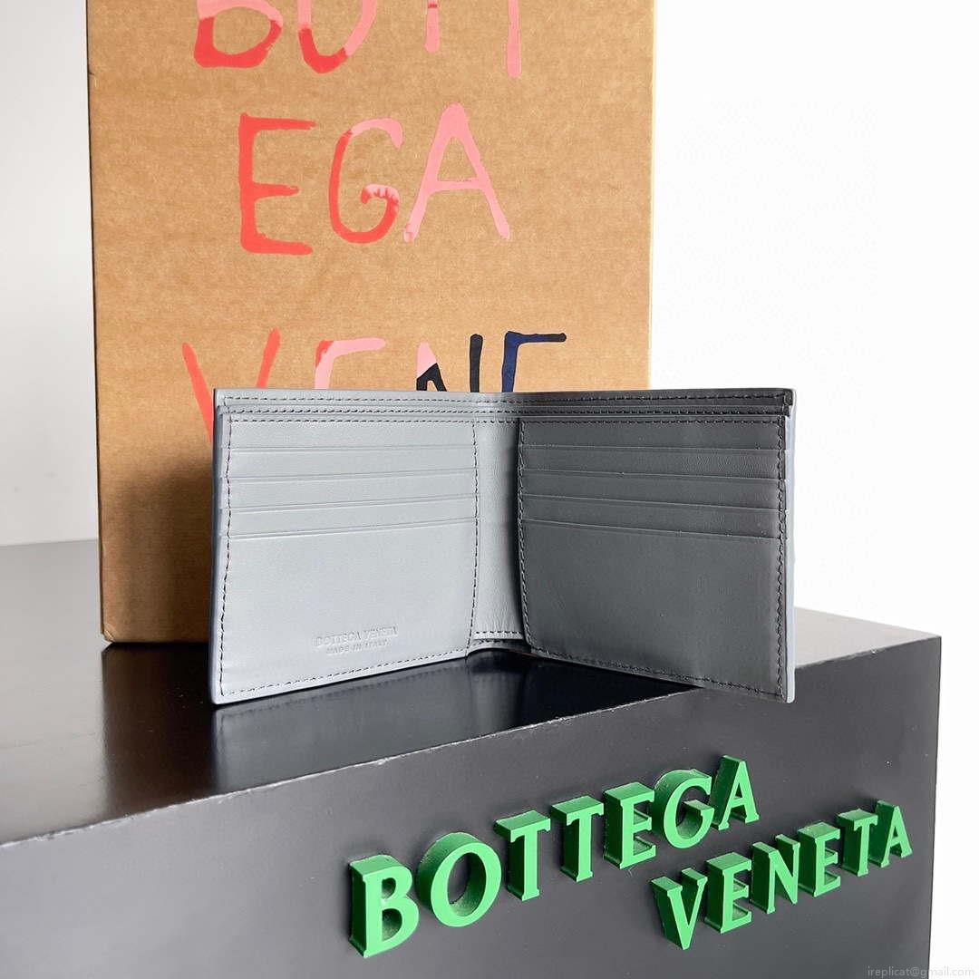 Bottega Veneta BV 743211 Intrecciato Bi-Fold Wallet BV70056