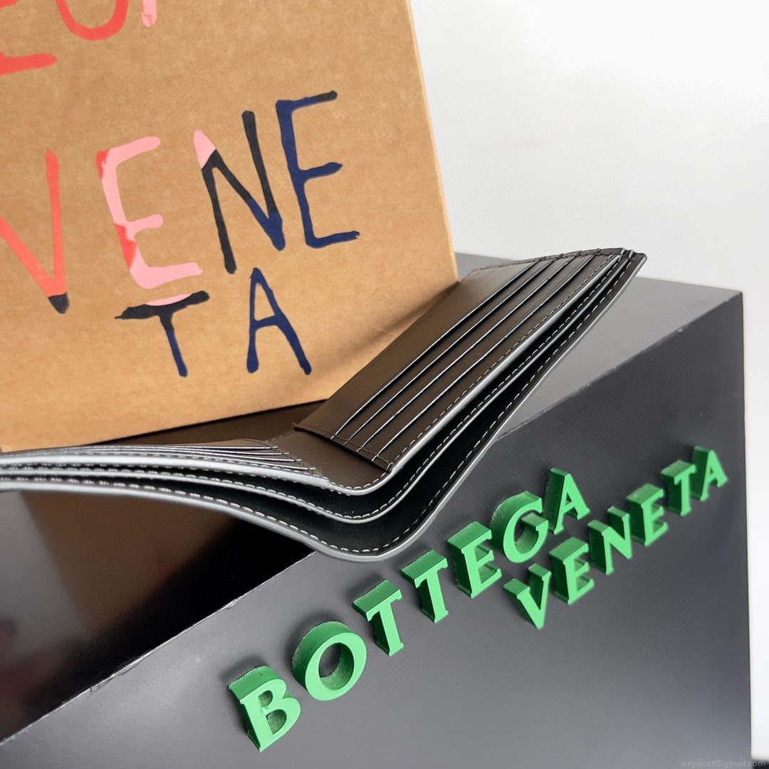 Bottega Veneta BV 743211 Intrecciato Bi-Fold Wallet BV70059