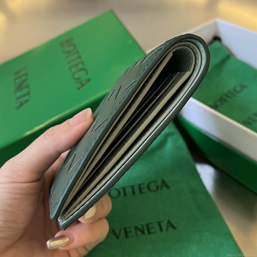 Bottega Veneta BV 743211 Intrecciato Bi-Fold Wallet BV70063