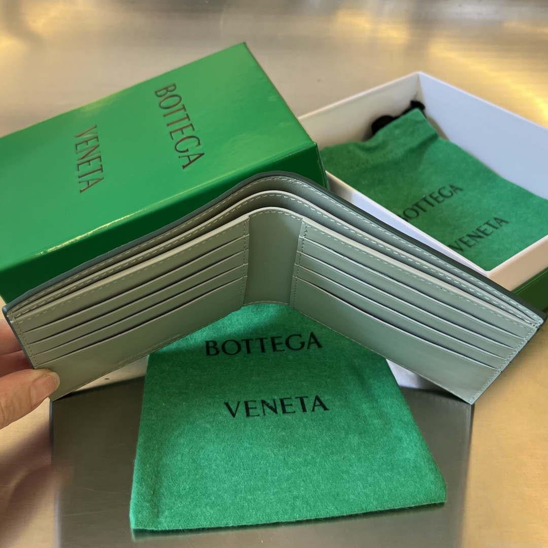 Bottega Veneta BV 743211 Intrecciato Bi-Fold Wallet BV70063