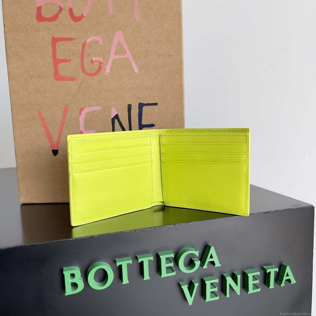 Bottega Veneta BV 740261 Bi-Fold Wallet With Coin Purse BV70075