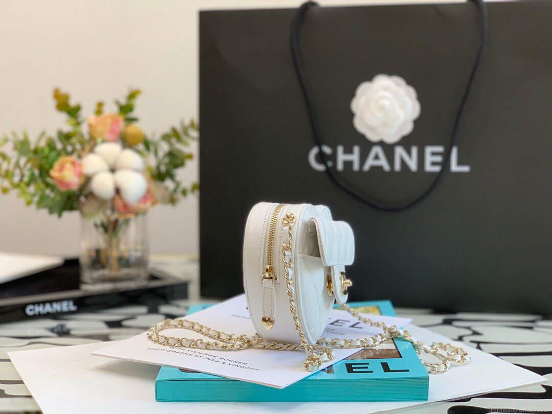 Chanel AS2927 heart clutch with chain Bag AP2784 White