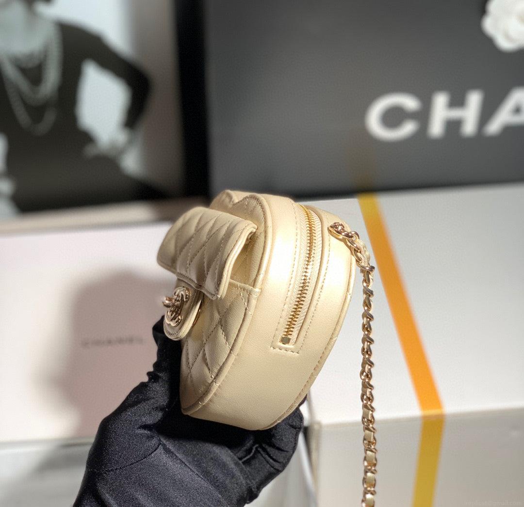 Chanel AP2784 Heart Clutch with Chain Lambskin Gold-Tone Metal Gold