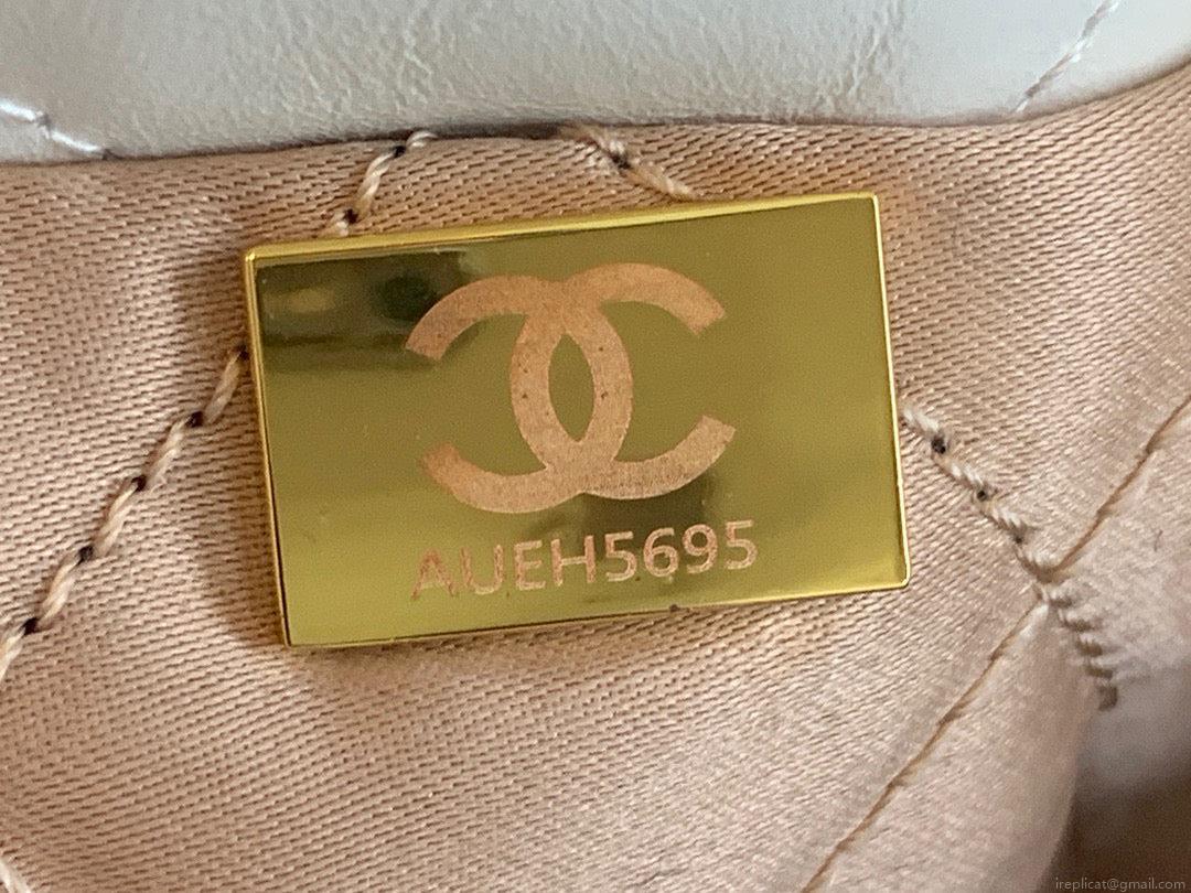 Chanel 22 Large Handbag Shiny Calfskin Gold-Tone Metal AS3262 White