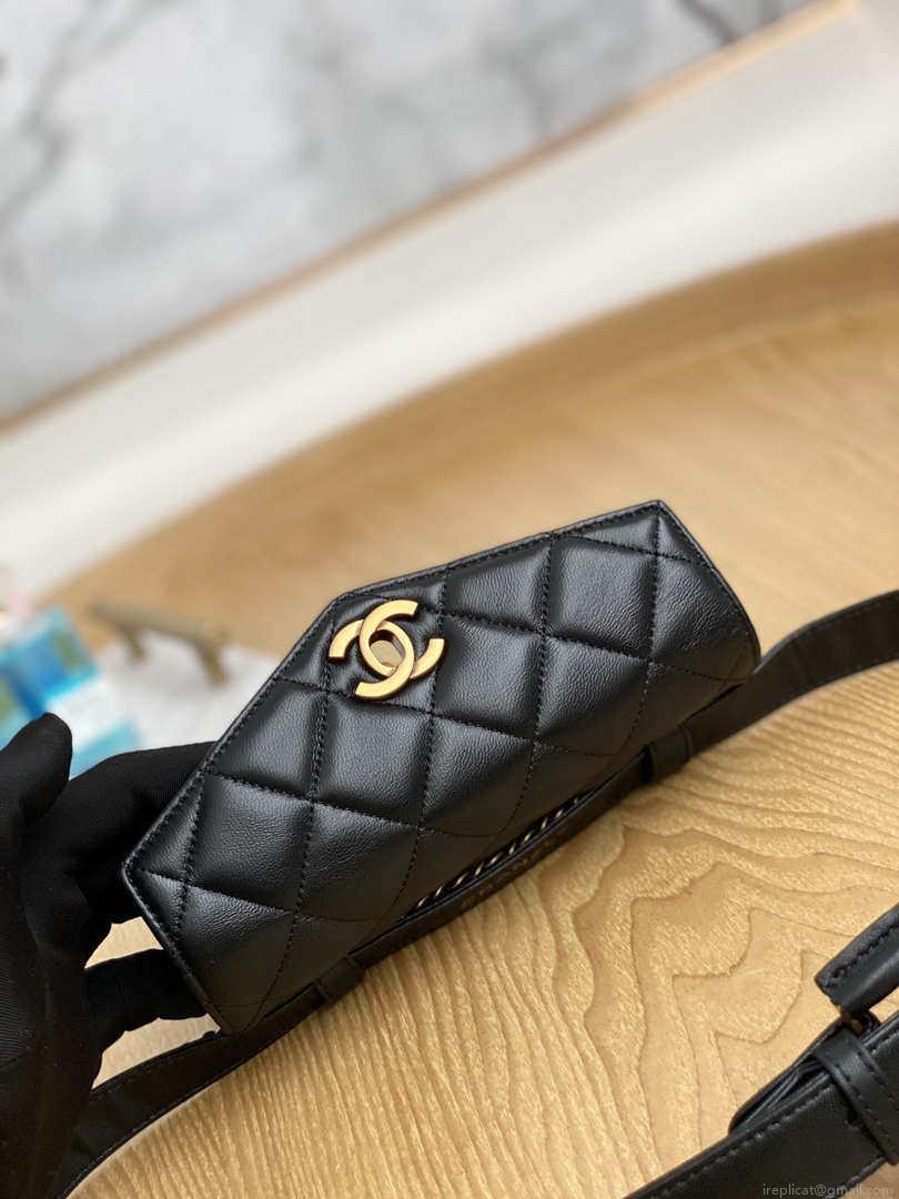 Chanel A99009 Waist bag Lambskin gold Black