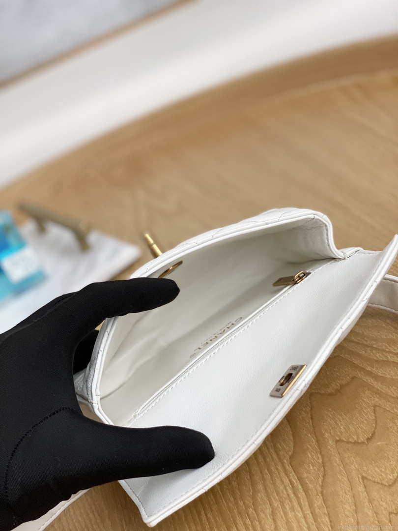 Chanel A99009 Waist bag Lambskin White Gold